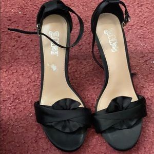 Great shoes for dress up events!